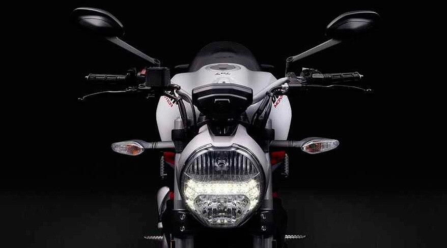Ficha técnica Ducati Monster 797 2024